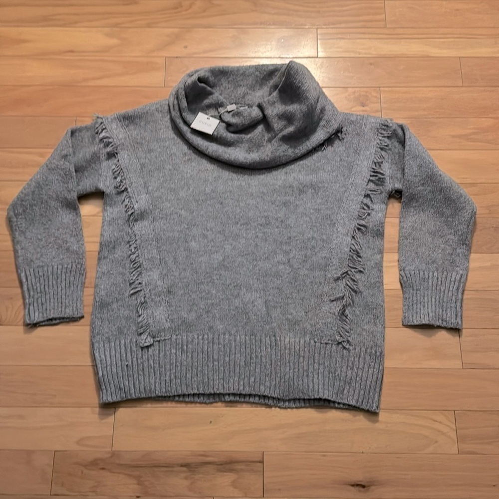 Cupio | Gray Knit | Turtle Neck Sweater | Fringe | NWT | size L